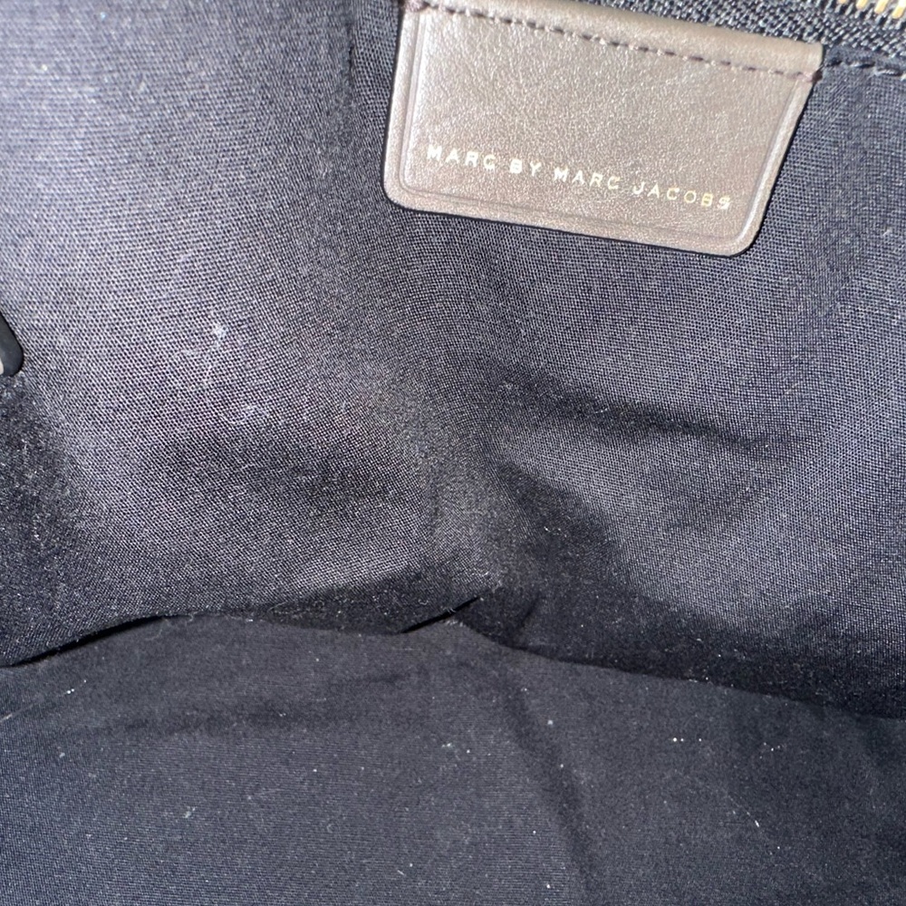 Marc by Marc Jacobs dirty martini and Gold Leather Tote - Picture 3 of 7